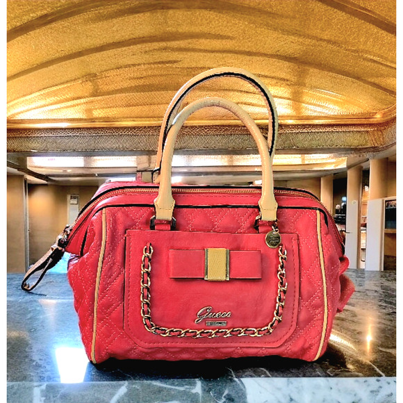 Guess Passion Pink quilted bow carry-all satchel bag - Picture 1 of 8